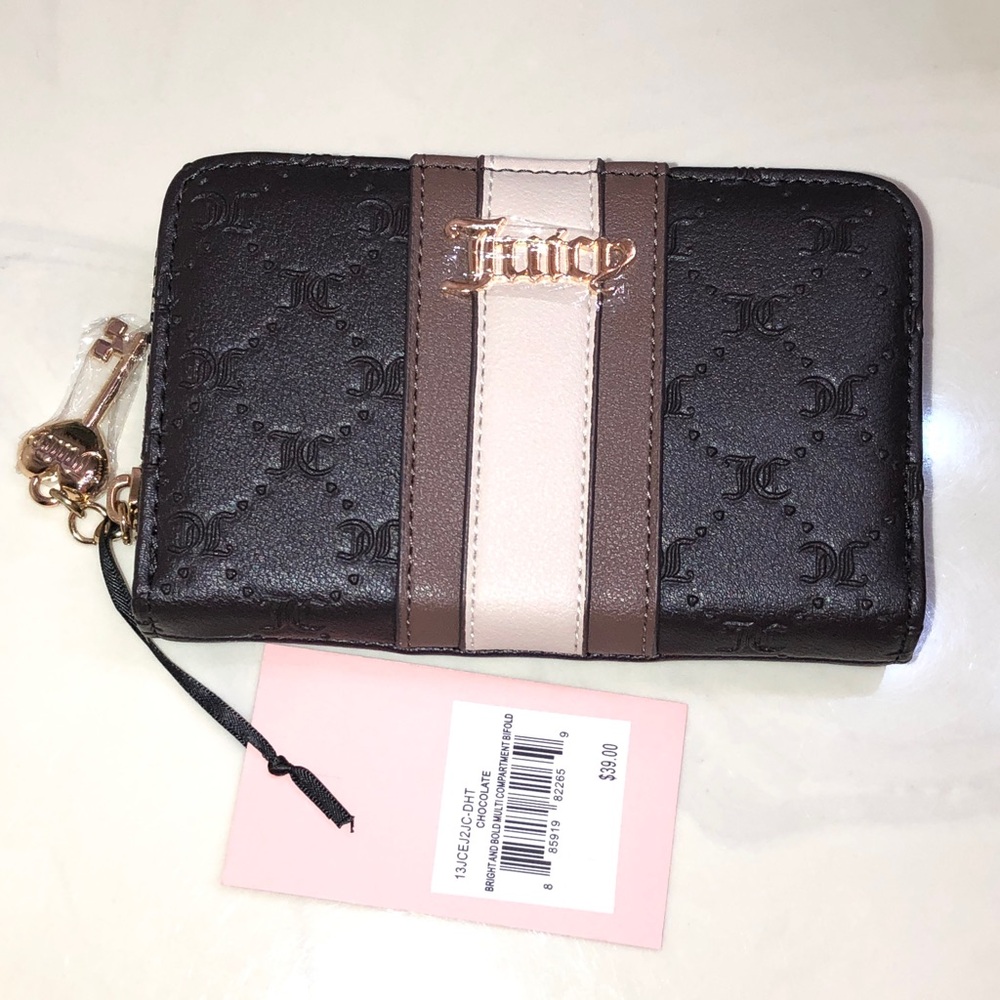 Juicy Couture Chocolate Bright And Bold Multi Compartment Bifold Wallet NWT